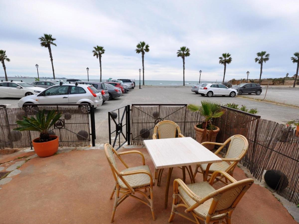 Apartamento Con Terraza Frente Al Mar Lägenhet El Puerto de Santa María Exteriör bild